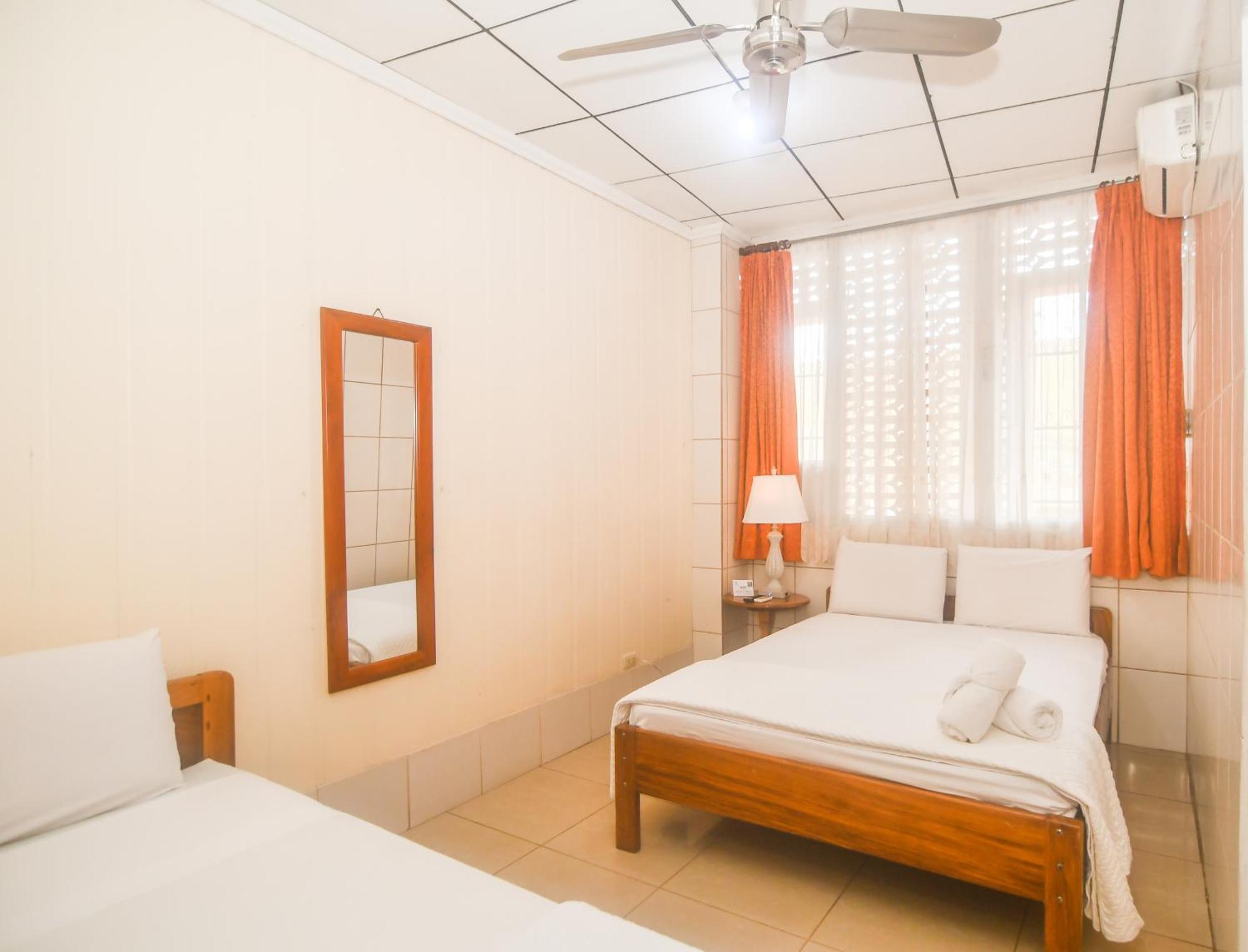 Hotel Aldea Chorotega Puntarenas Kültér fotó