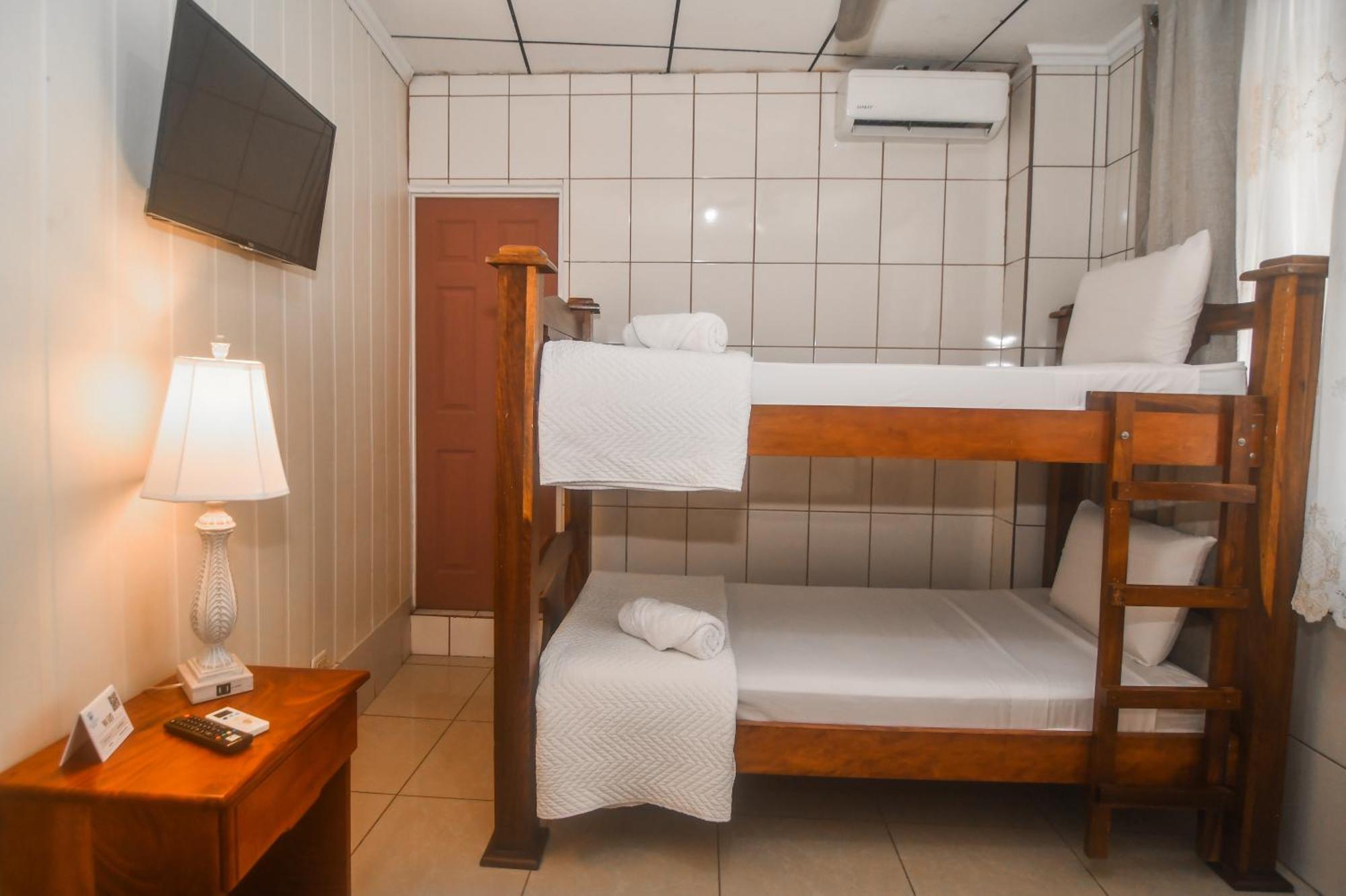 Hotel Aldea Chorotega Puntarenas Kültér fotó